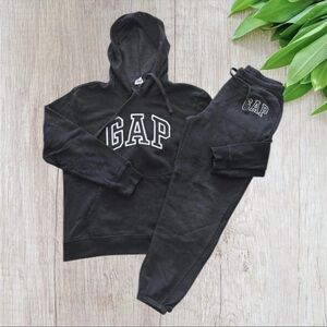 GAP Women’s 2PC Pullover Hoodie & Sweatpants Set in Dark Gray, Small